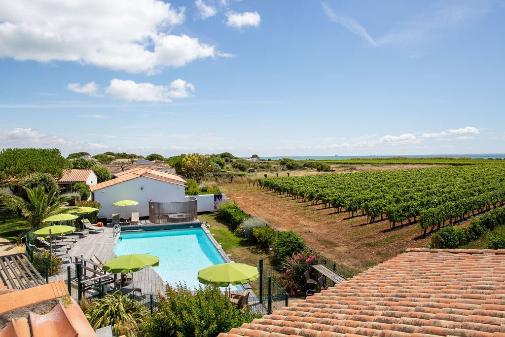 Rivedoux-Plage酒店住宿-雷维尼德夏贝尔酒店