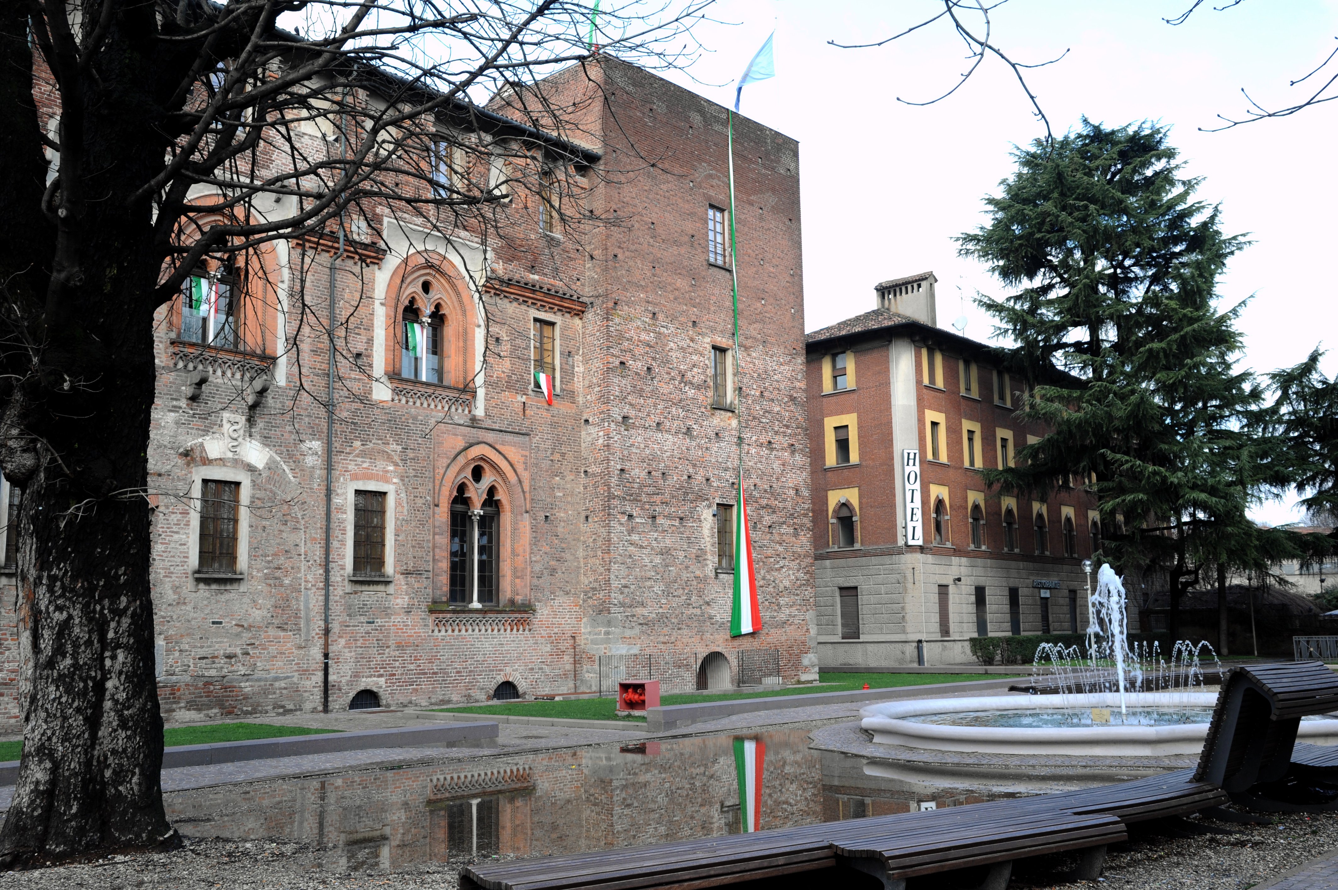 Nuovo Albergo Italia-官方