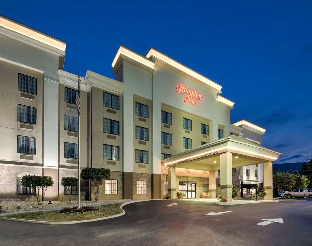 Hampton Inn Salem主图