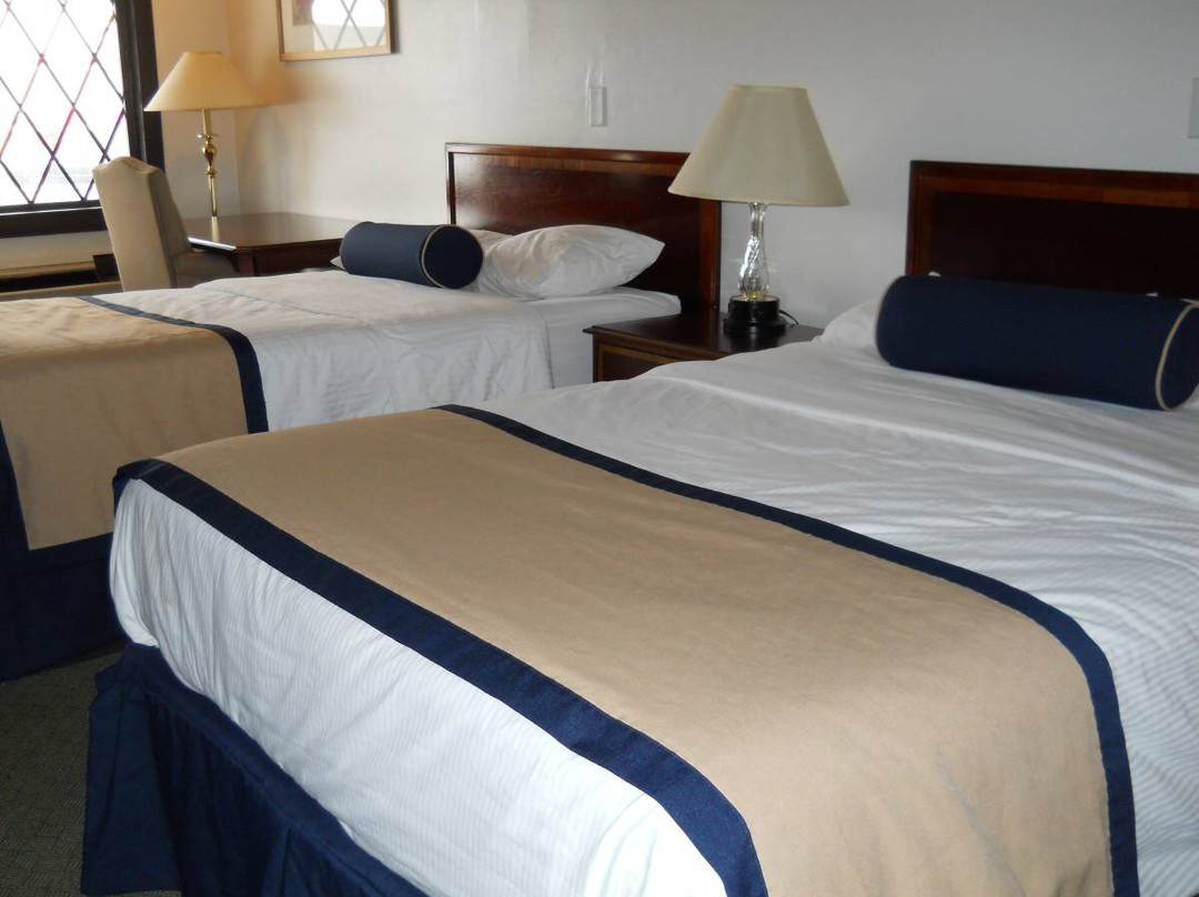 Rodeway Inn & Suites