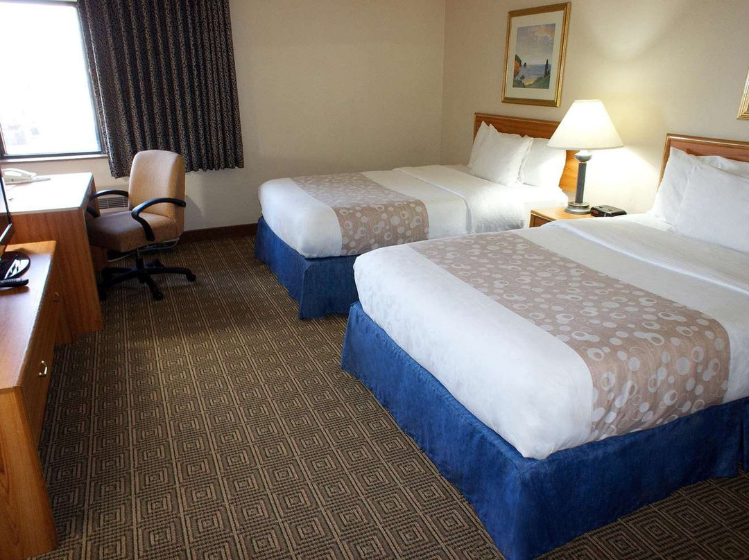 Days Inn by Wyndham Pleasant Prairie Kenosha