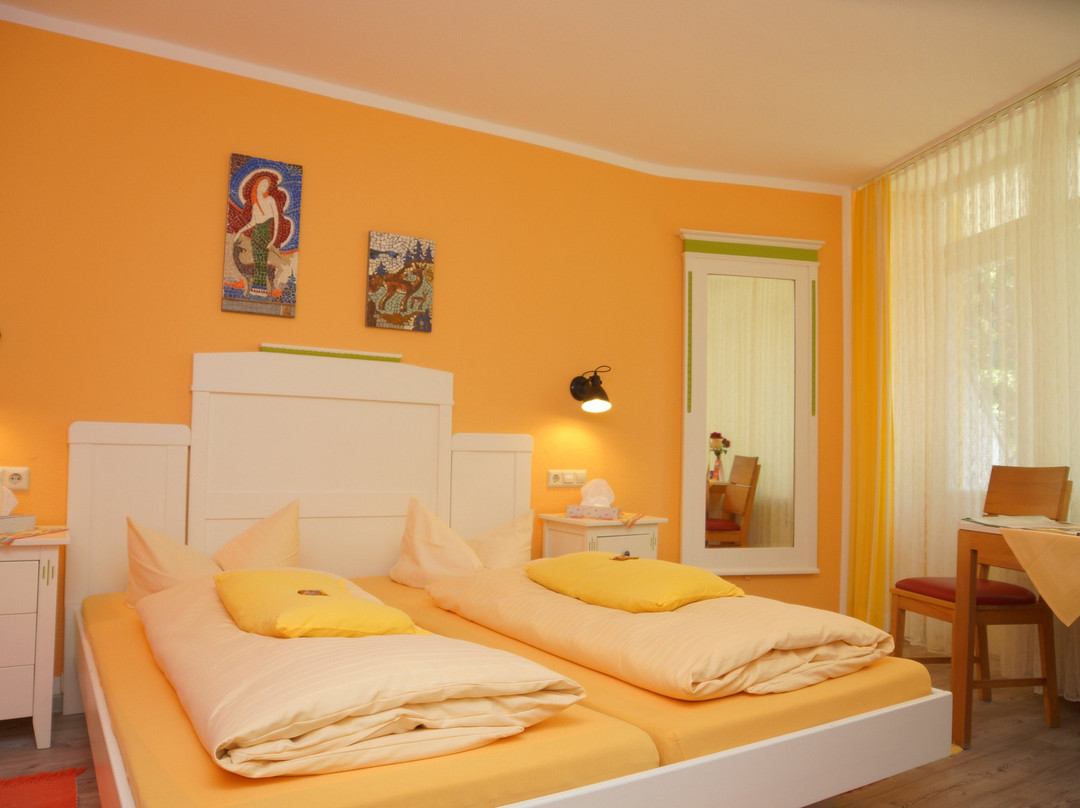 Schoemberg酒店住宿-LandKomfort Hotel Haus am Kurpark