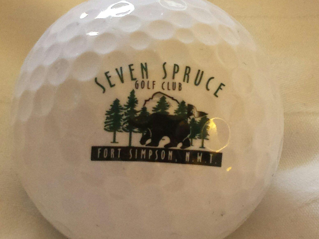 Seven Spruce Golf Course景点图片