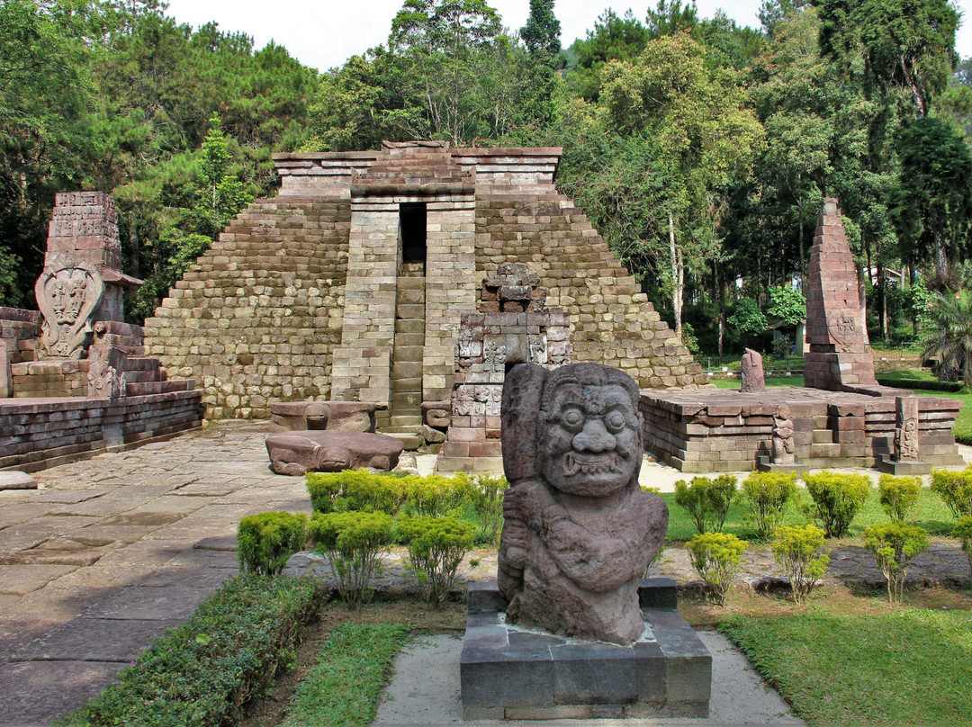 Sukuh Temple景点图片