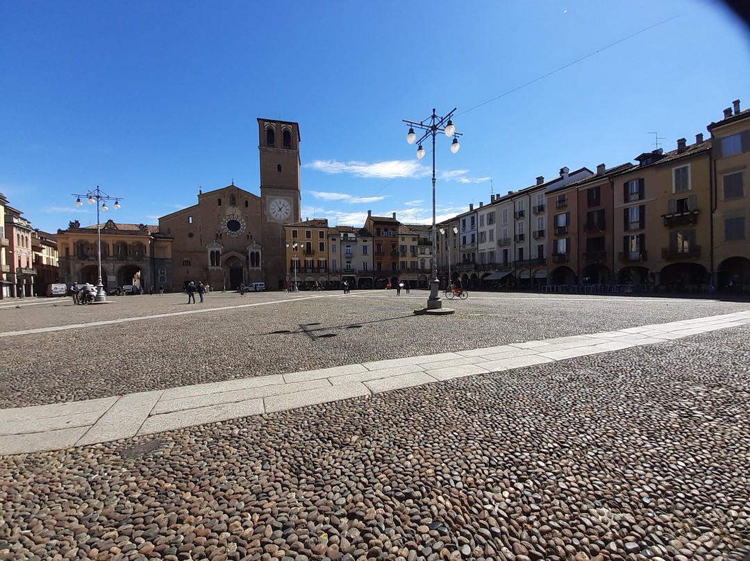 Piazza della Vittoria-洛迪必去景点