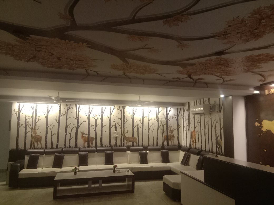 Hotel Holiday Hill主图