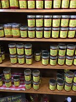 Fred's Famous Peanuts-海伦必去景点