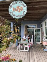 Shiny Fish Emporium-Anna Maria必去景点