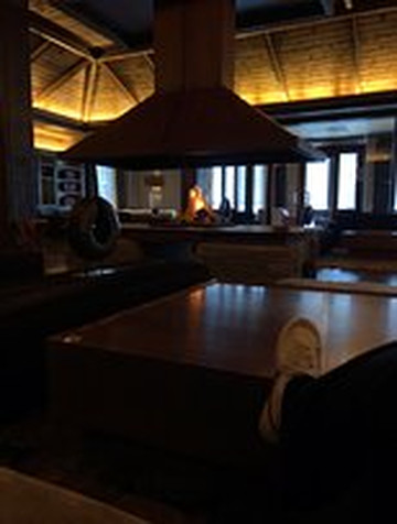 瓦德纽酒店主图