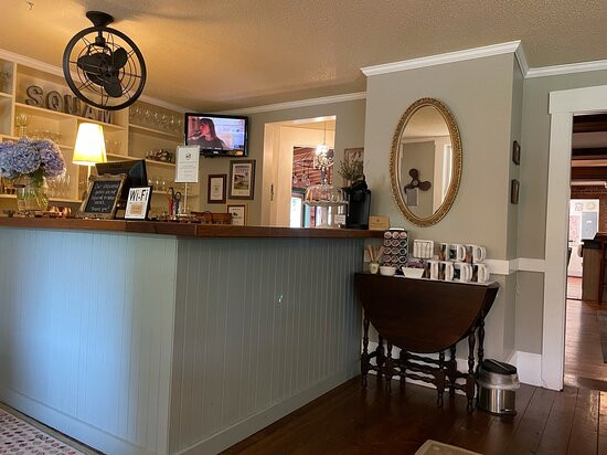 斯夸姆湖酒店主图