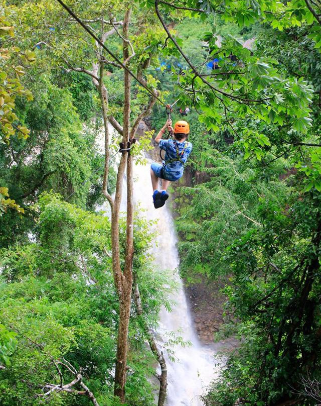 Mayura Zipline at Waterfall-森莫诺隆必去景点