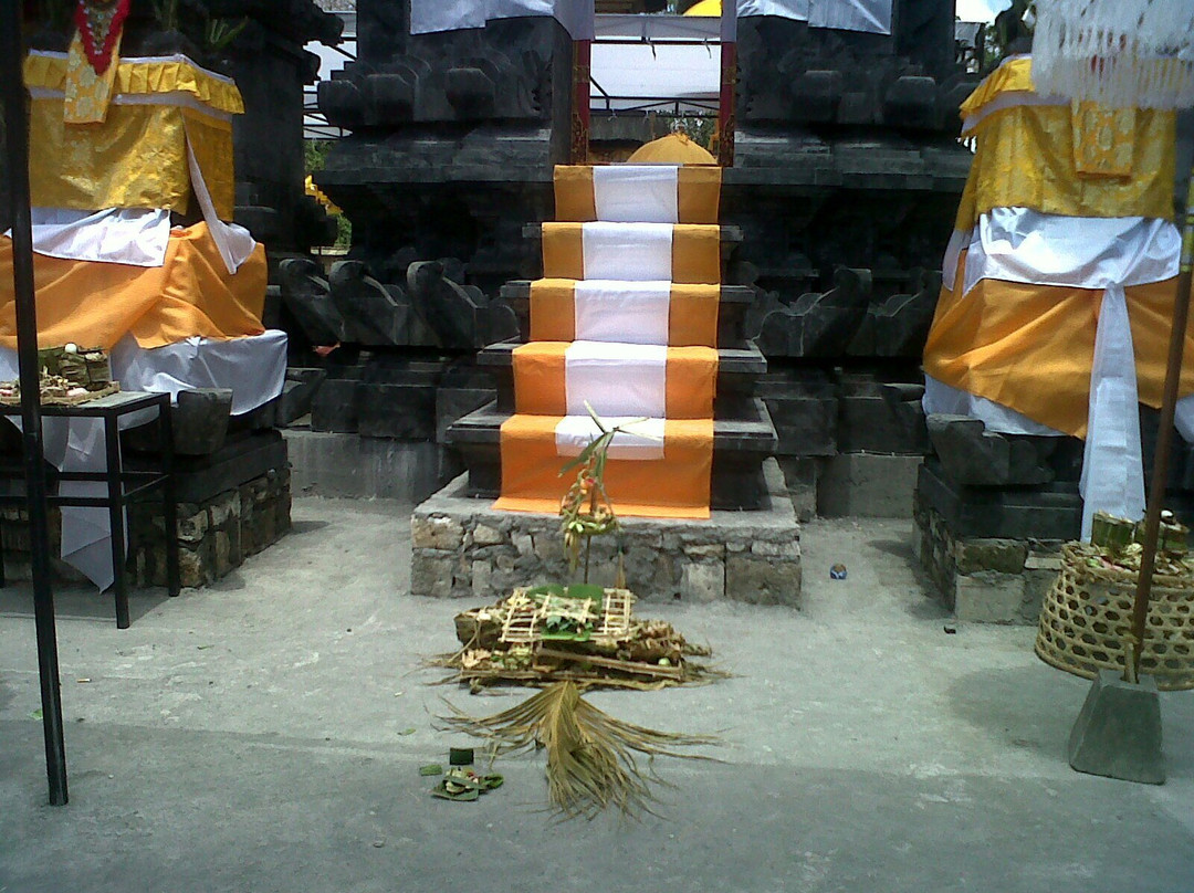 Puncak Mundi Temple景点图片