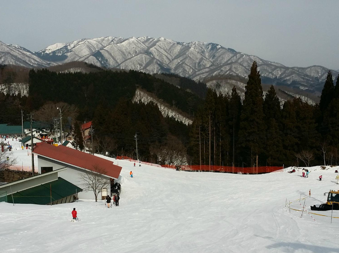 Kunimidake Ski Resort-揖斐川町必去景点