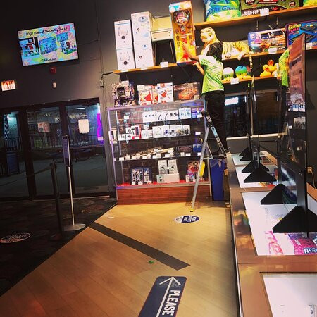 In The Game Hollywood Park-Crestwood必去景点