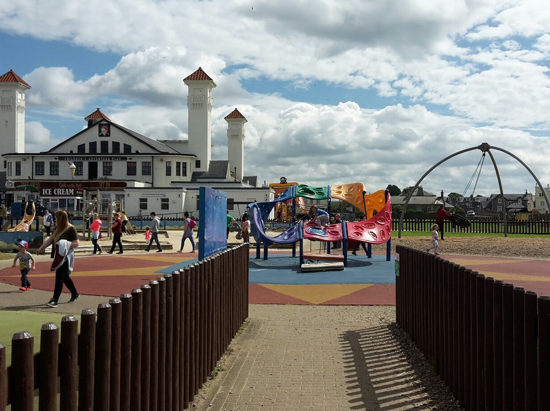 Ayr Seafront Playpark景点图片