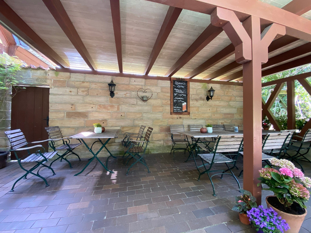 Alte Henne Restaurant und Wald-Biergarten