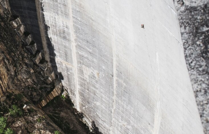Mur De Grimpe Sur Le Barrage D'emosson