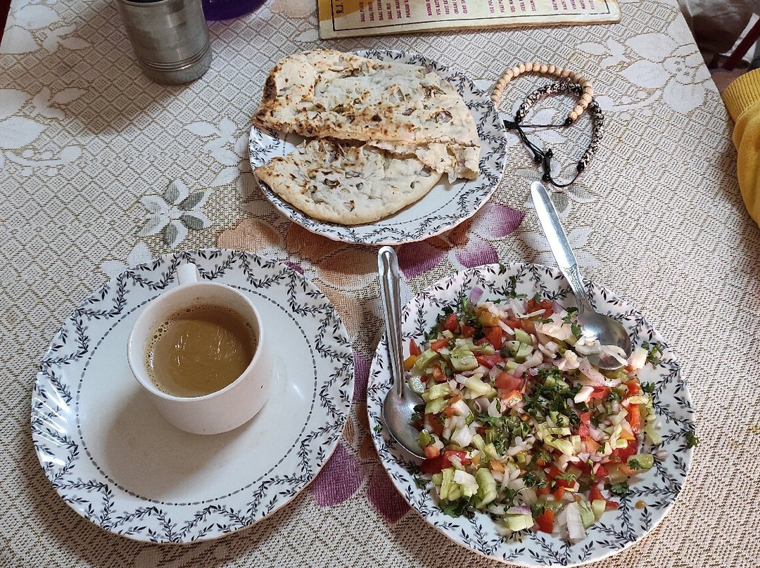 R.J. Paradise Restaurant & Cafe