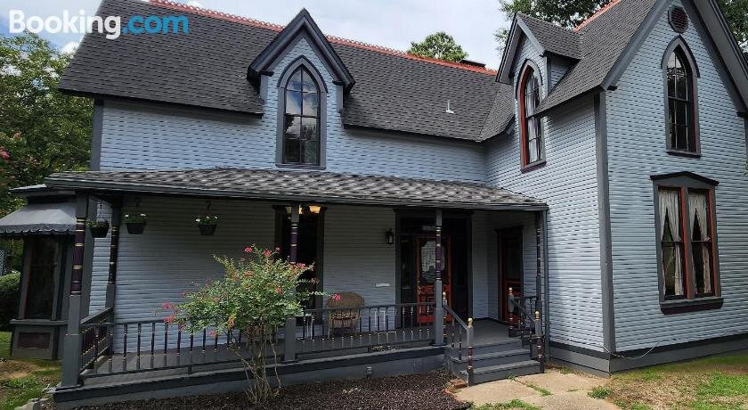 The Carson House