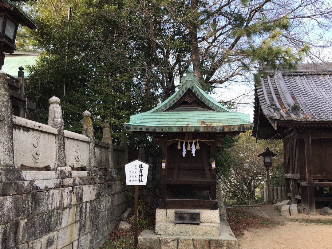 Kotohiki Hachimangu Shrine景点图片