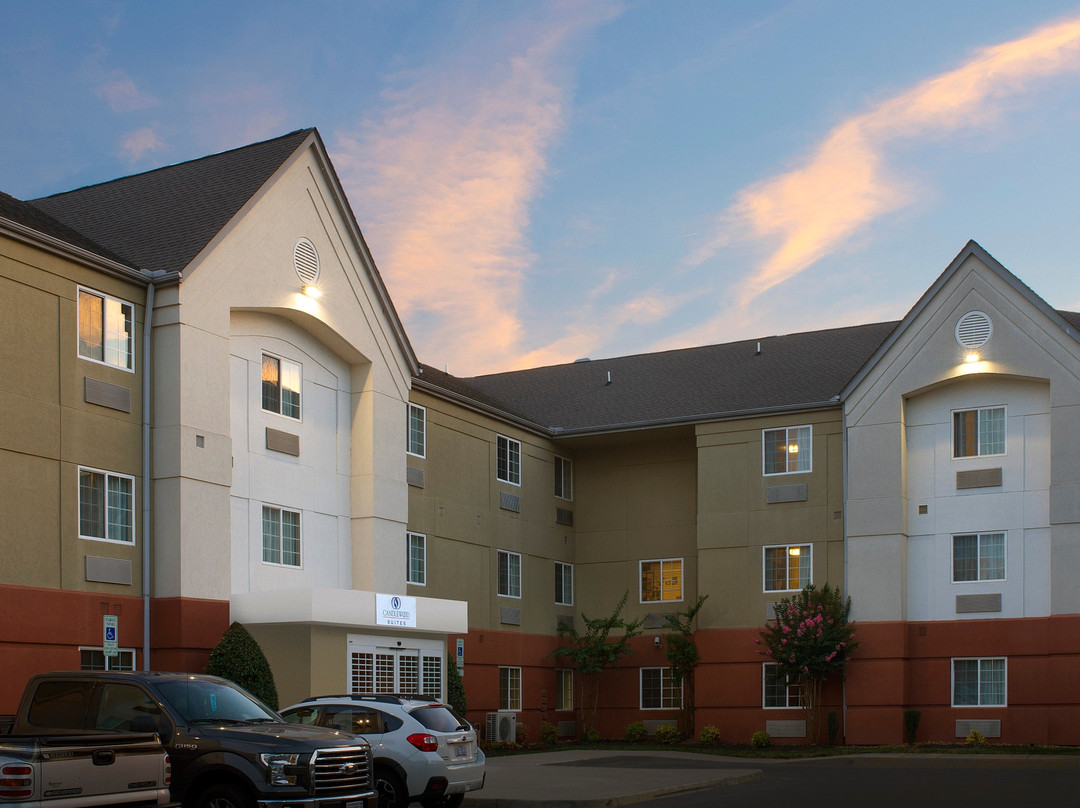 Candlewood Suites Richmond-South by IHG主图