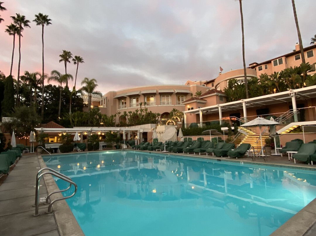 比佛利山酒店主图