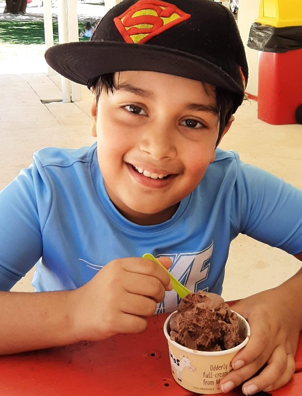 Simmo's Icecreamery-戴士柏必去景点