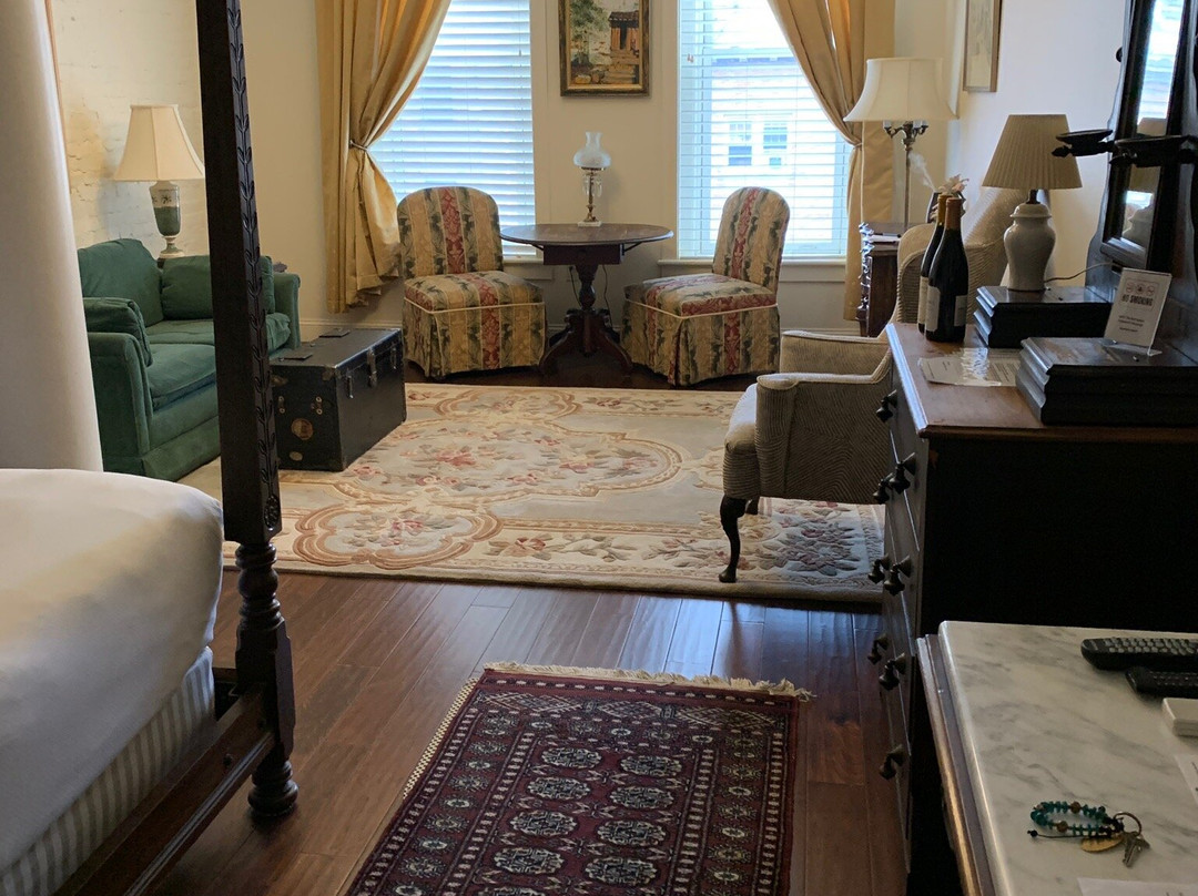 The Barrington主图