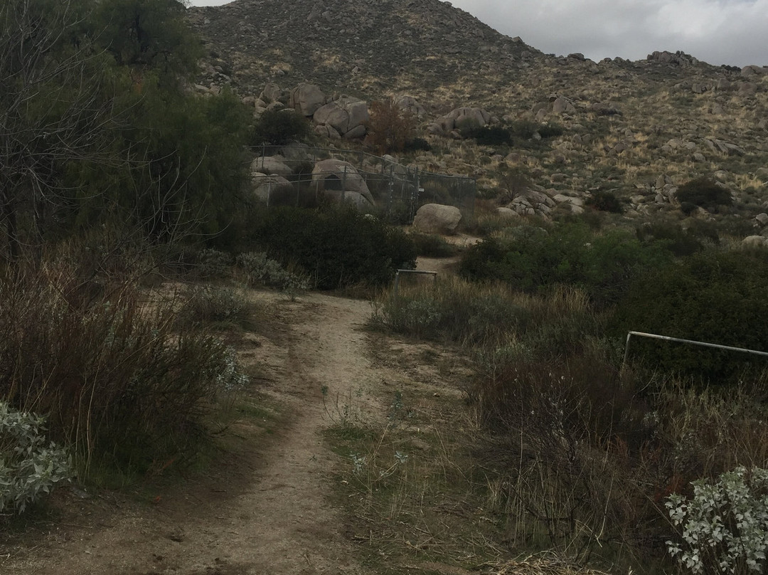 Hemet Maze Stone-赫米特必去景点