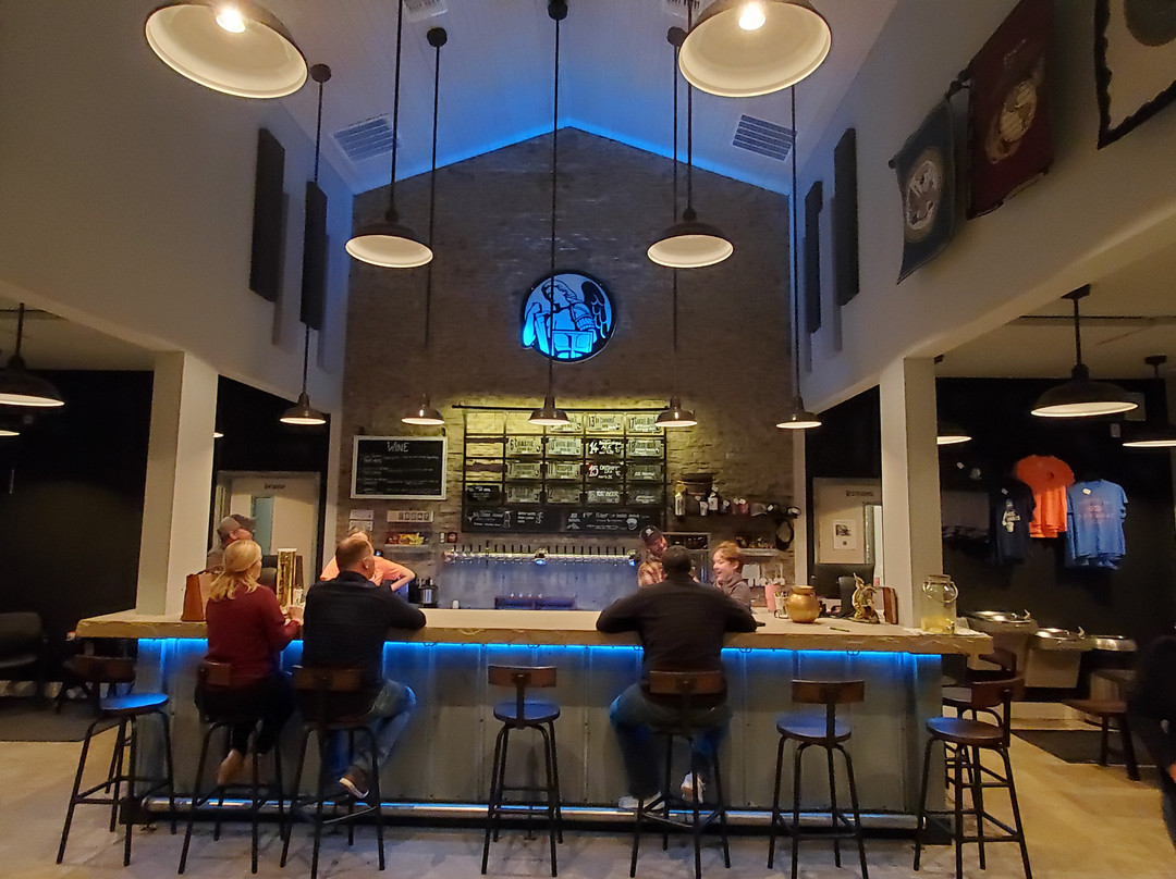 St. Michael's Brewing Company-纳瓦拉必去景点