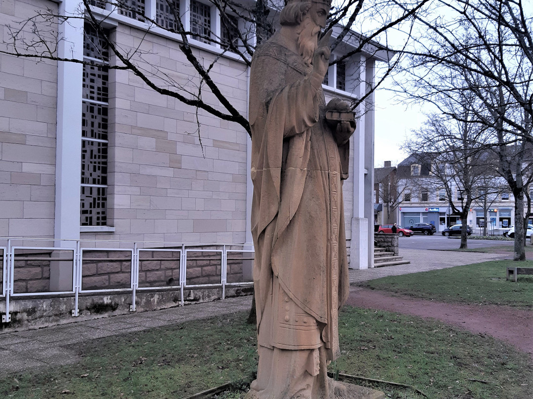 Statue de Saint Nicolas-Yutz必去景点