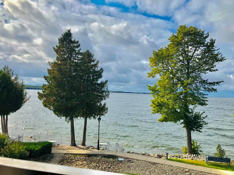 Westwood Shores Waterfront Resort主图