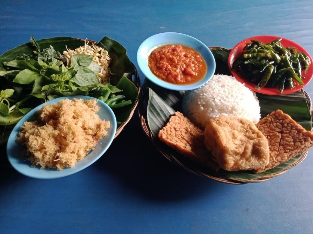 Dapur Timbul Mangut Lele