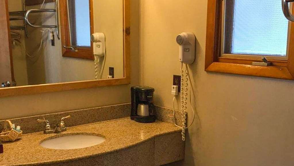 Adirondack Lodge Old Forge主图