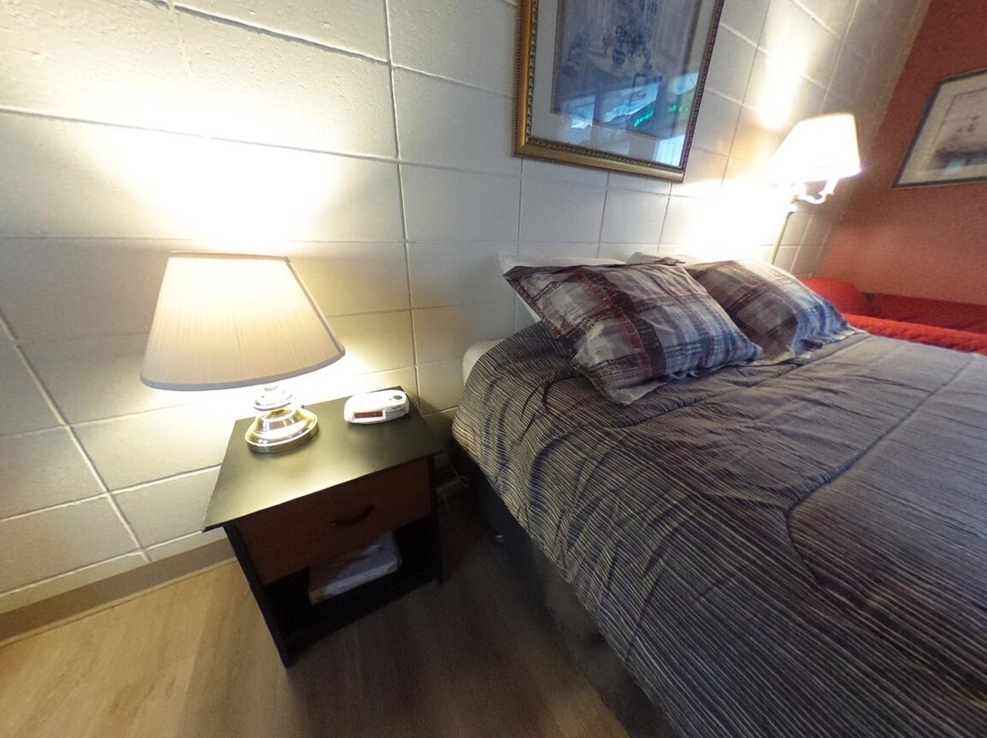 Huron Sands Motel and Restaurant主图