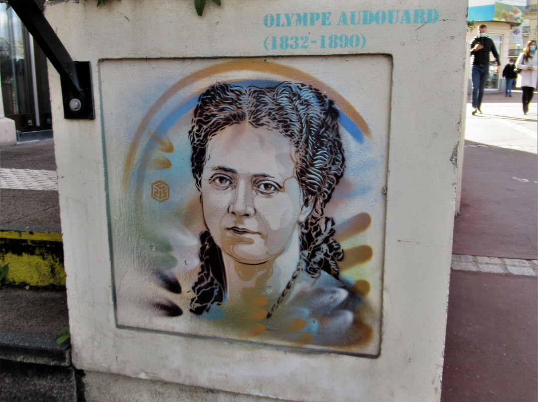 Fresque "olympe Audouard"景点图片