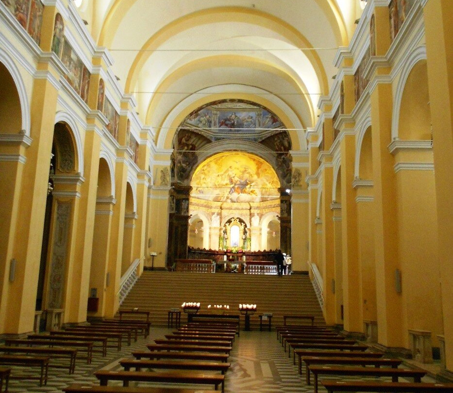 Abbazia di Santa Maria del Monte景点图片