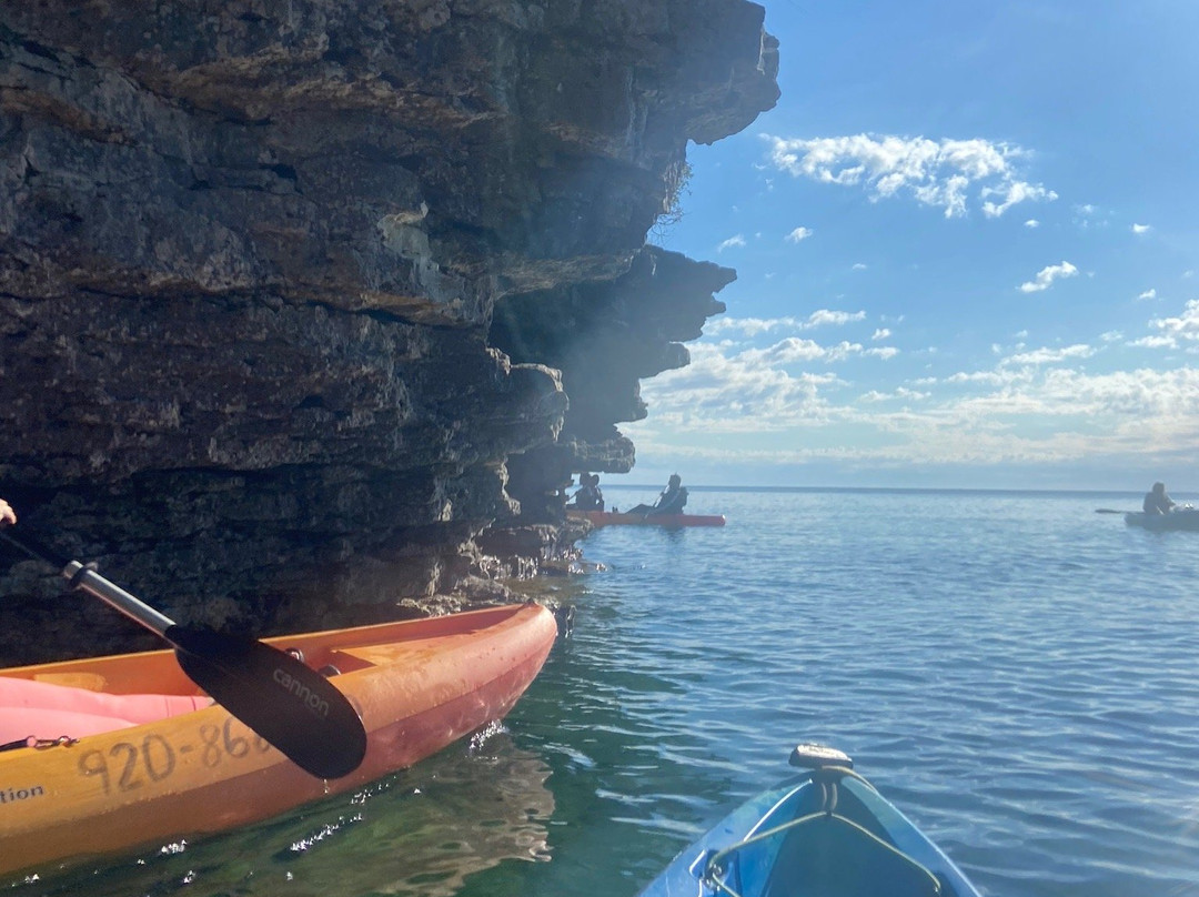 Cave Point Paddle and Pedal-Fish Creek必去景点
