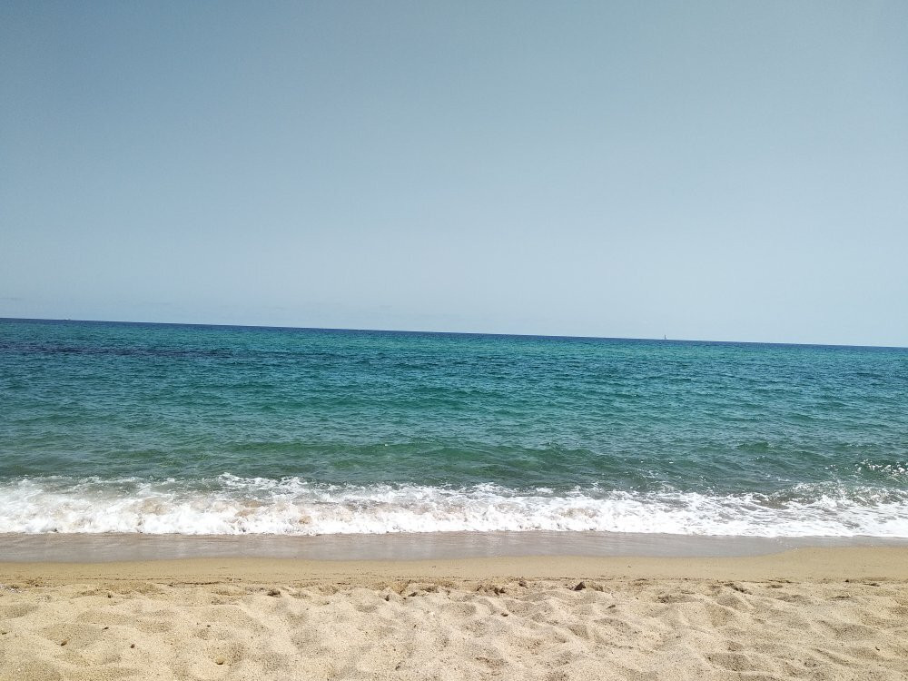 Spiaggia di Basaùra-Tortoli必去景点