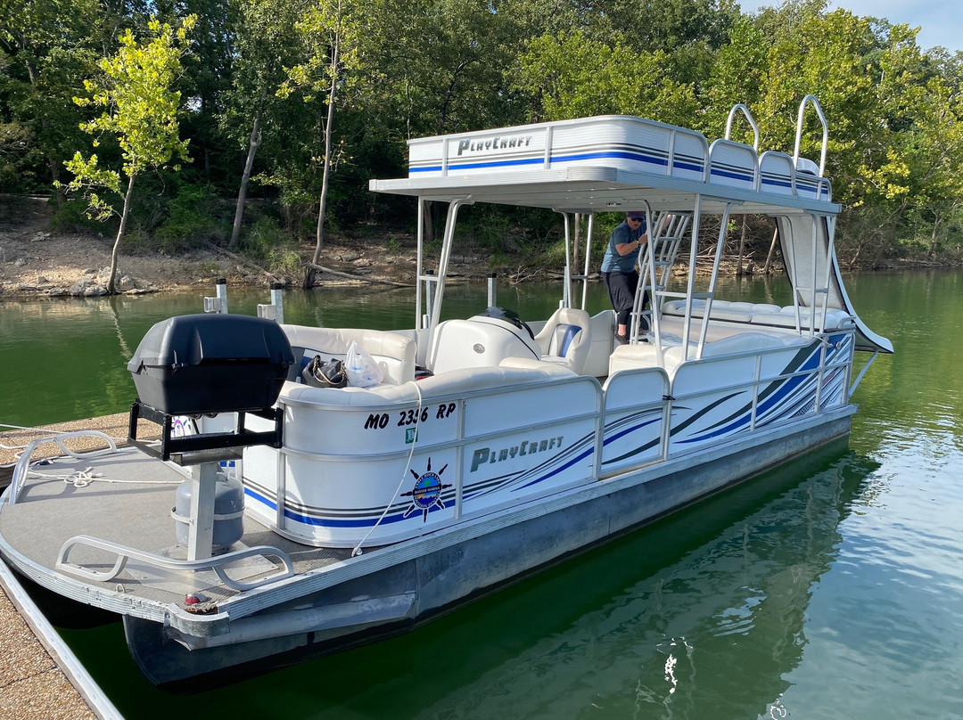Table Rock Lake Pontoon Rentals-Lampe必去景点
