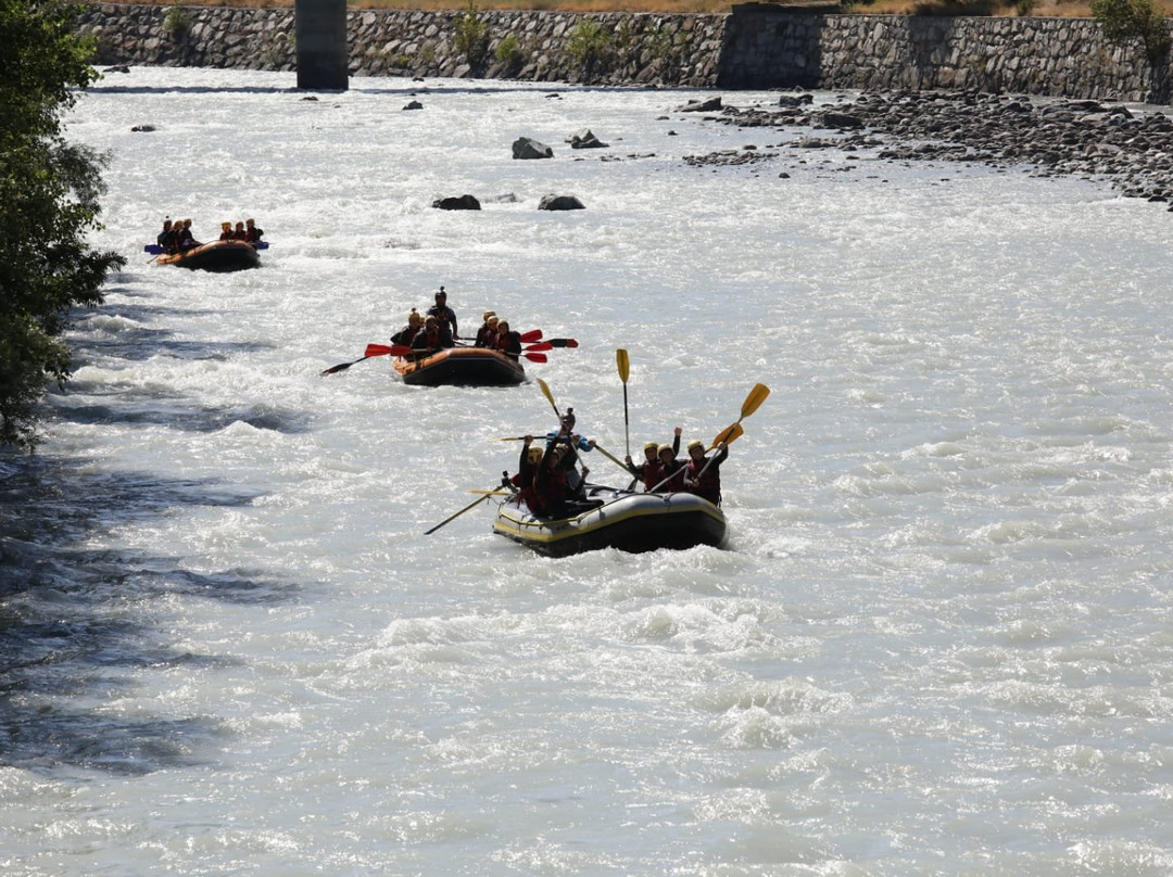 Rafting Republic-Aymavilles必去景点