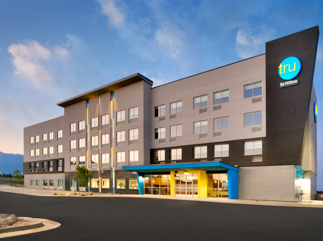 Tru by Hilton Clearfield Hill Air Force Base主图