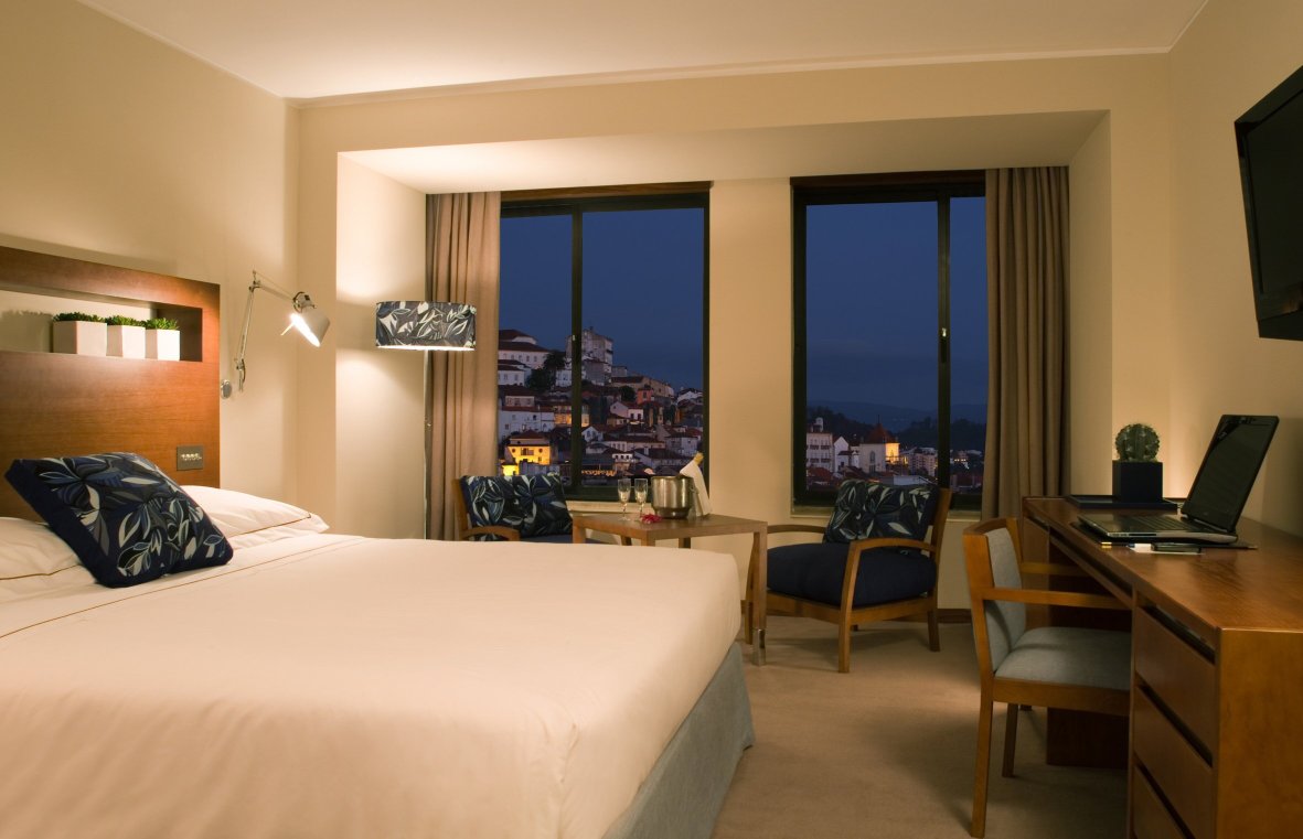 提沃里科英布拉酒店-官方