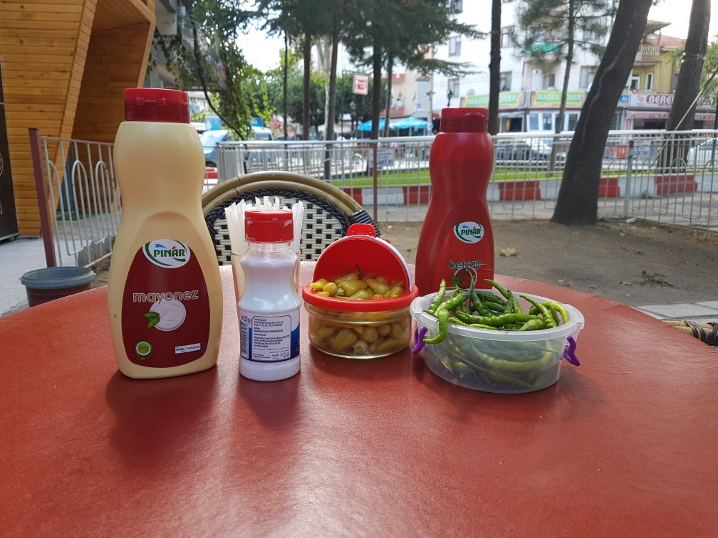 Ozgur Doner Salonu