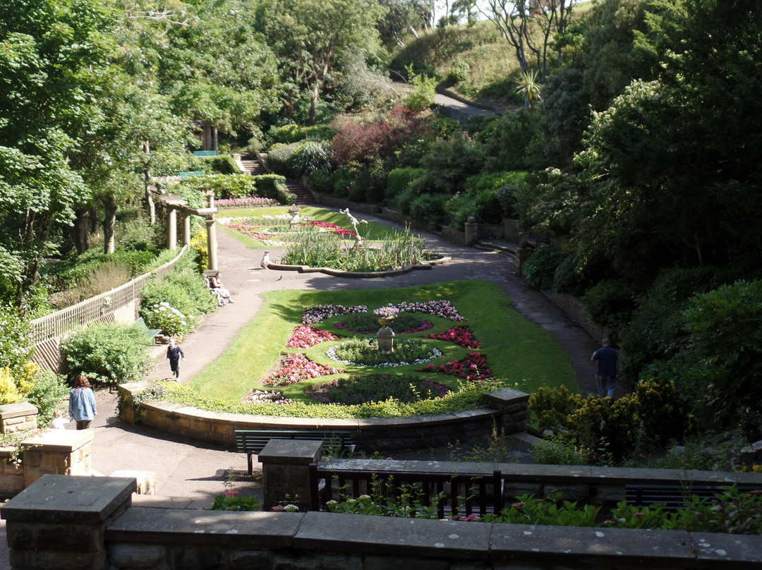 South Cliff Italian Gardens景点图片