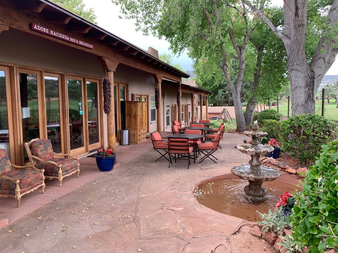 阿杜比庄园住宿加早餐酒店主图