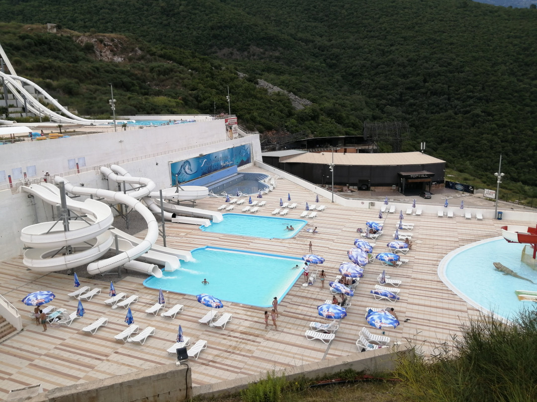 Aquapark Budva-Podostrog必去景点