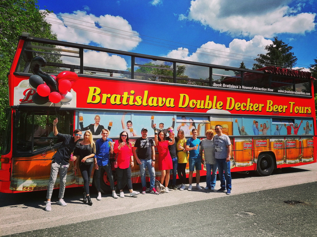 Bratislava Double Decker Beer Tours-布拉迪斯拉发必去景点