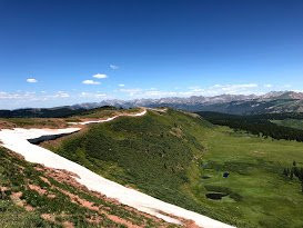 Shrine Pass Road景点图片