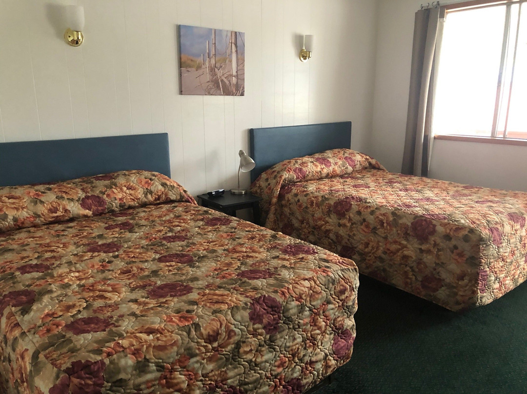 Heidi's Inn Ilwaco主图